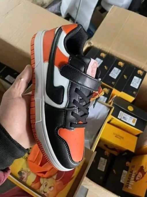 Kids Shoes Pallets