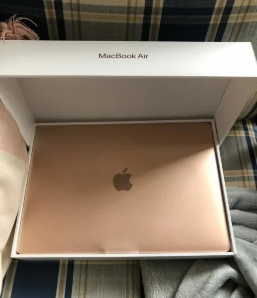 MacBook air Pallets