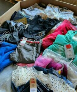 Baby Clothes Pallet