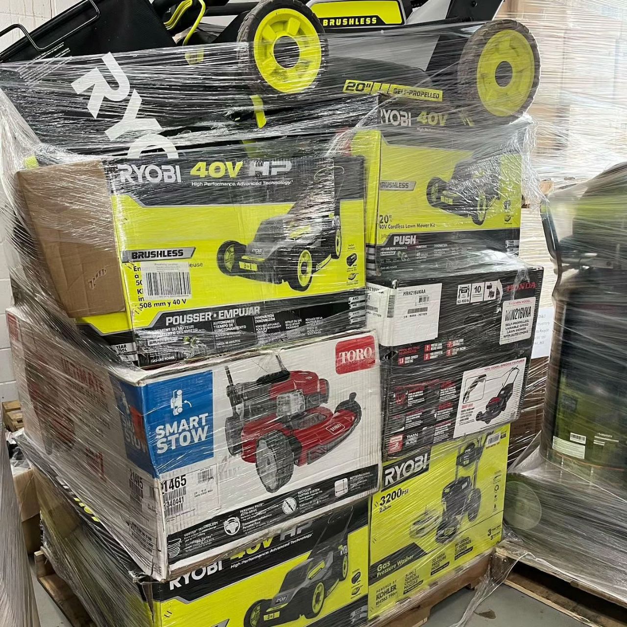 dewalt tool pallets